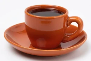 ¿Tomas café o té muy caliente? Advierten que podrías padecer este tipo de cáncer