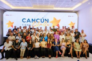 Reconocen Mara Lezama y Ana Paty Peralta el talento de 44 estrellas que hacen brillar al turismo en Cancún (Vídeo)