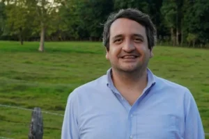 Andres Manuel López Beltrán se registra como aspirante a diputado federal por Morena en Tabasco