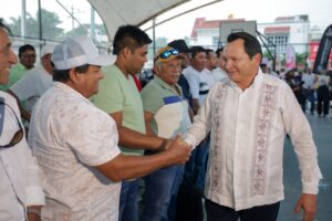 Renacimiento Maya respalda al sector pesquero con 20 millones de pesos para motores nuevos (+Vídeo)