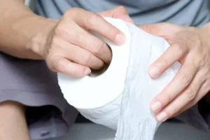 Heces que flotan: ¿señal de buena salud intestinal o de algún problema? La ciencia dice