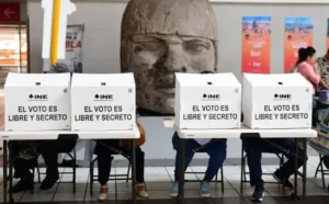Tribunal frena al INE e invalida ‘boletas planchadas’ en elecciones 2027