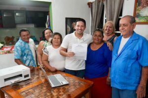 Renán Sánchez Tajonar se registra en el proceso para la Coordinación Municipal de los Comités de Defensa de la Transformación y la Soberanía Nacional en Cozumel