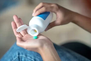La IA impulsa búsqueda de nuevos antibióticos frente a la resistencia bacteriana